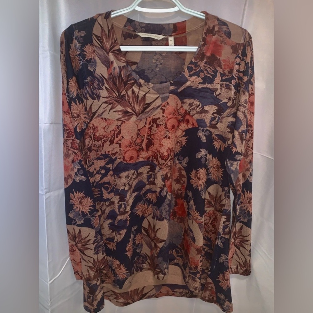 SOFT SURROUNDINGS Women’s XS Blouse Floral Dark Earthy Color Top USA Made